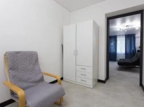 Apartment on 23 Serpnya