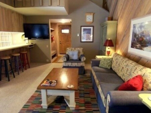 154 Premium Condominium 2 Bedrooms 2 Bathrooms Condo