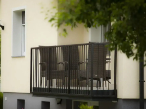 Razingar Apartments