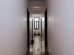 OYO 15253 Pluto Residency