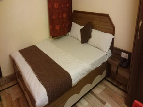 Hotel Aditya Inn