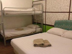 CranesBill Hotel
