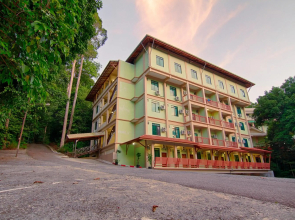Borneo Tropical Rainforest Resort