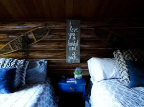 Bowman's Bear Creek Lodge