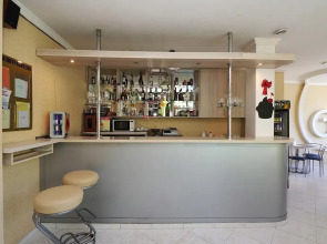 Гостиница «Зирка»