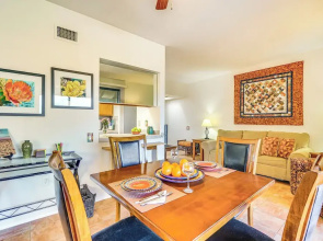 Close to Golf: Mtn-view Townhome in Green Valley