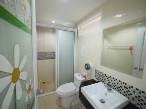 Lanta Fevrier Resort