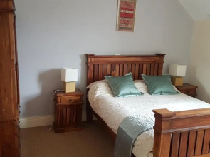 7 Doolin Court
