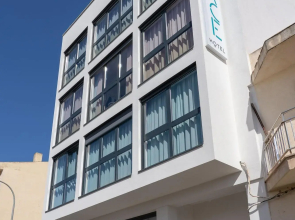 Hotel The Place - Adults Only