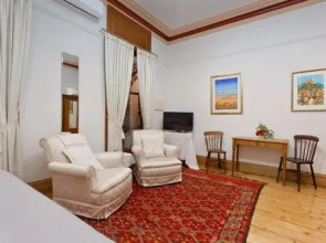 Annie's Victorian Terrace Accommodation Fremantle