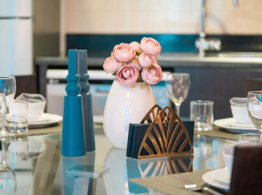 HiGuests - Laguna Tower