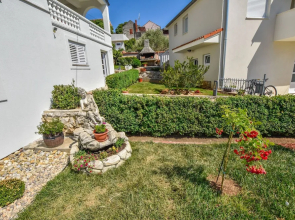 Apartments and Room Danijel