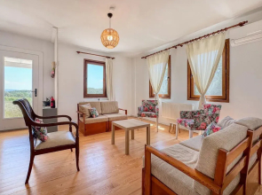 House w Garden 5 min to Tuzburnu Bay in Bozcaada