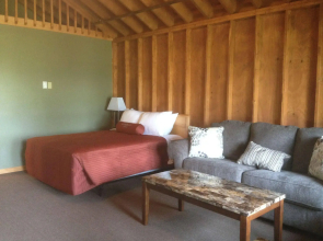 Bluff Point Golf Resort