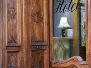 Отель Golden Tulip Rome Piram