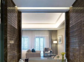 Al Bustan Palace, a Ritz-Carlton Hotel