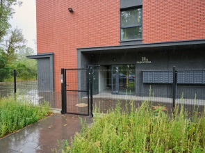 Studio Wrocław Fabryczna by Renters