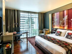 Park Plaza Bangkok Soi 18