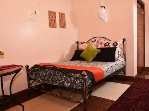 Sherry Homes Zuri Studio