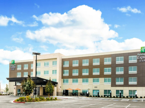 Holiday Inn Express & Suites Prosser - Yakima Valley Wine by IHG