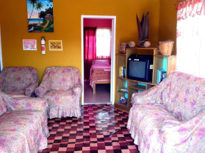 Belize Cultural Adventure Guesthouse