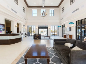 Elegant Orlando Home: Pool, Spa & Theme Parks