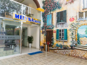 Melyna Hotel