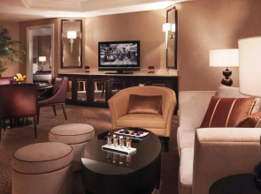 Mövenpick Grand Al Bustan Dubai