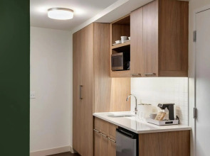 Element Detroit at the Metropolitan