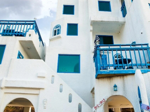 Hwaseong Santorini Pension 8