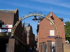 Velvet 2-bedroom Apartment, Brewery Road, Hoddesdon