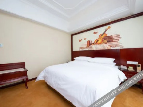 Vienna International Hotel (Taixing Huangqiao Jiayuan Plaza)