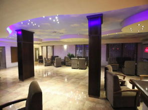 Shepherd Plaza Hotel
