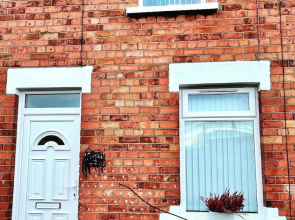 Cosy 2-bed House Close to Belfast City Centre
