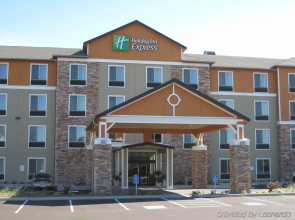 Holiday Inn Express Hotel & Suites NEWPORT by IHG
