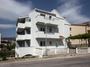 Apartment Lidija