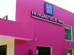 HI Huasteca Inn Hotel