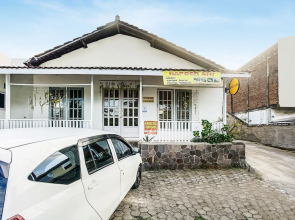 OYO Life 90896 Griya Atu Syariah