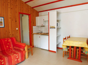 Detached Chalet With a Covered Terrace in Green Surroundings
