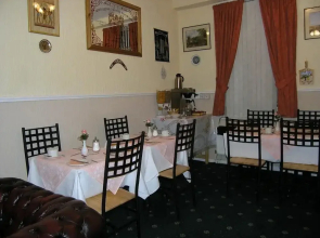 Springfield Bed And Breakfast