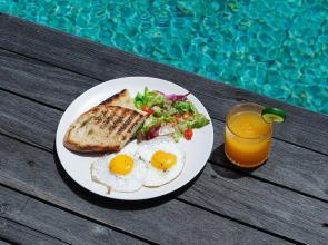 ZIN Berawa Villas & Bungalow