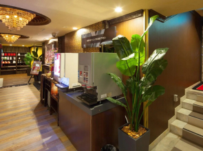 HOTEL Queens Bali