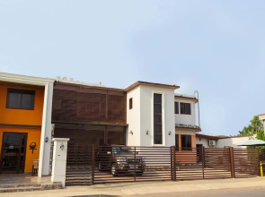 Lake Bosumtwi Hotel & Apartments