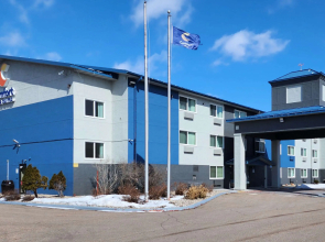 Comfort Inn & Suites Shakopee Downtown Area