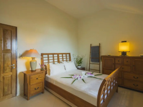 Beach Front Luxury Villa Hai Leng