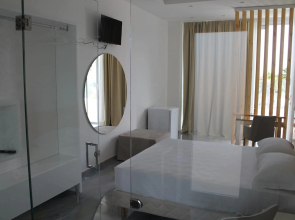 Jonium Hotel
