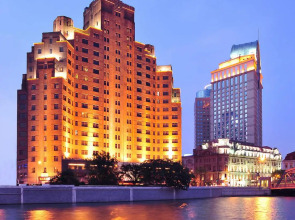 Отель Broadway Mansions Shanghai