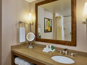 Hilton Los Angeles North/Glendale