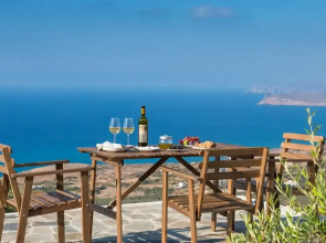 Villa Isidora - Stunning Stylish 3-bedroom Villa