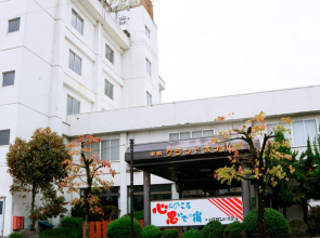 Sakuranbo Higashine Onsen Higashine Grand Hotel